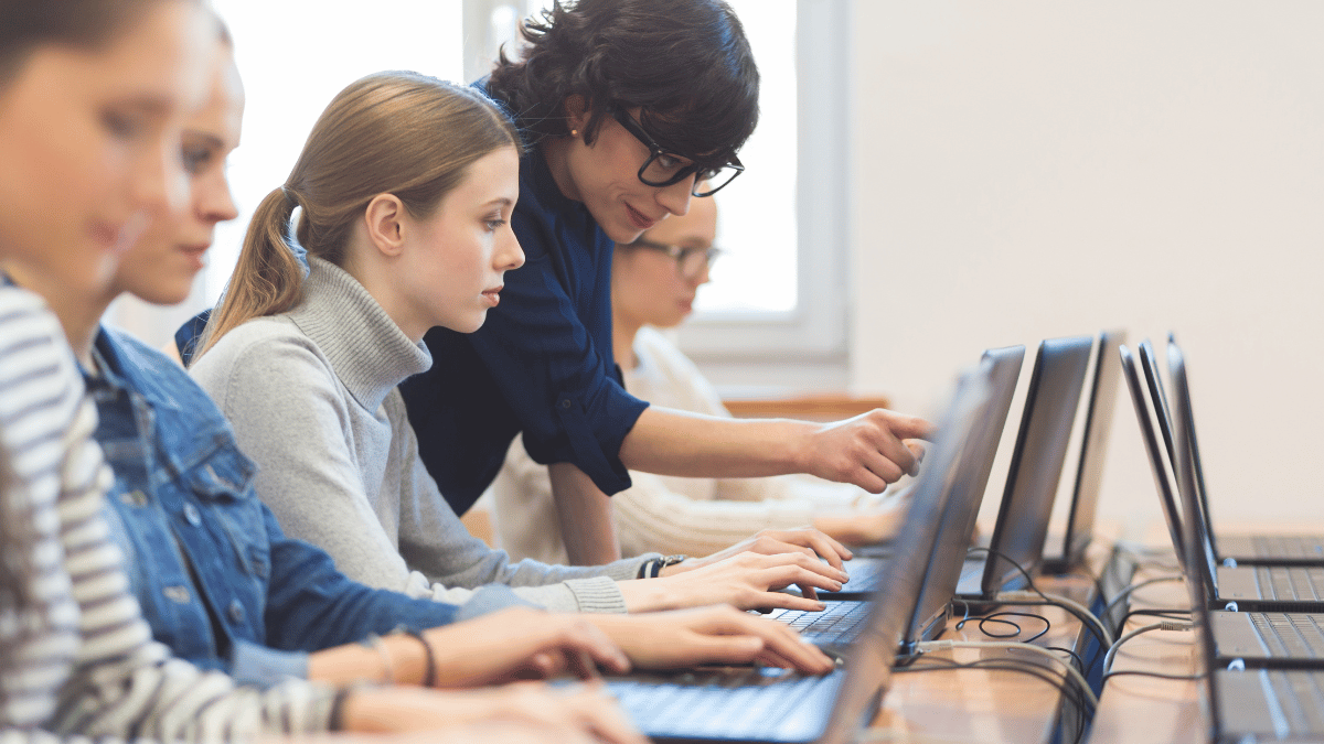 Innovative Teaching Strategies: Embracing Technology to Enhance the Massage Therapy Learning Experience